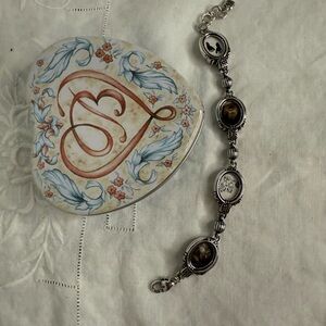 Brighton signed Memory Lane oval photo frame silver jewelry bracelet NWOT